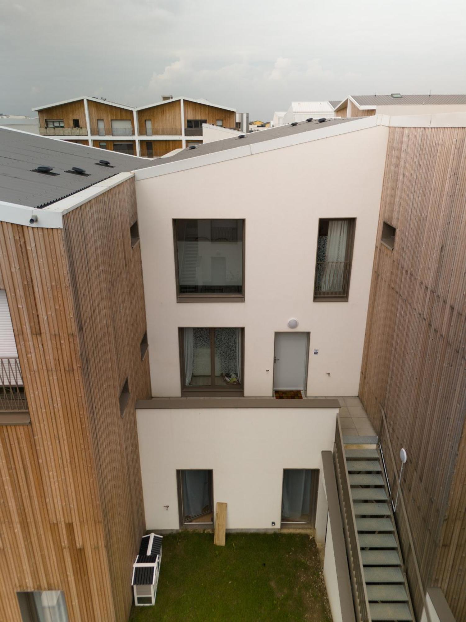 Duplex Complet - Proche Dysney Land Paris Apartment Bussy-Saint-Georges Ngoại thất bức ảnh